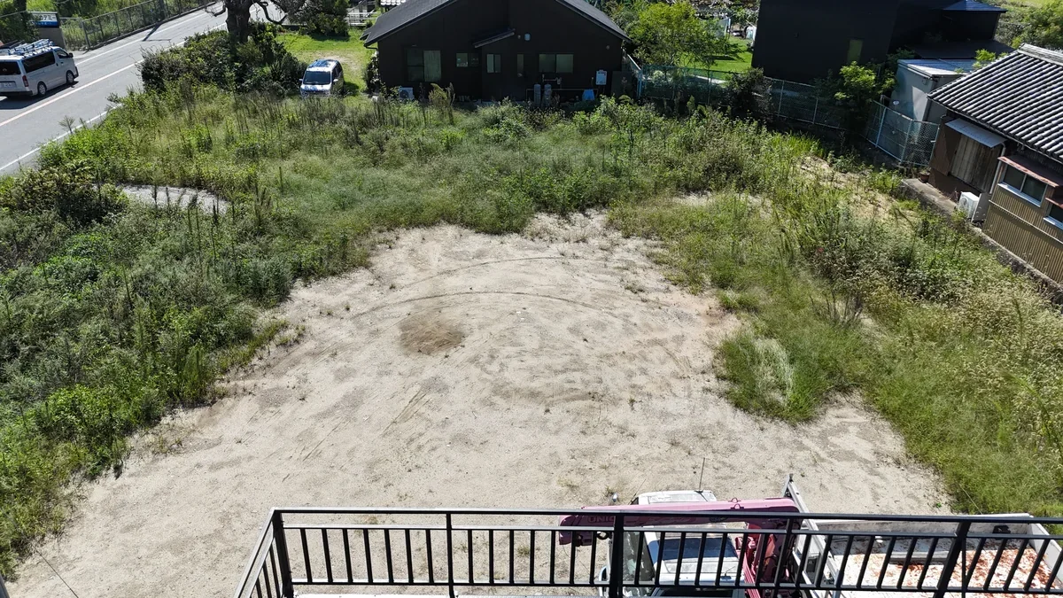 安乎町平安浦：低空から見た敷地の現況