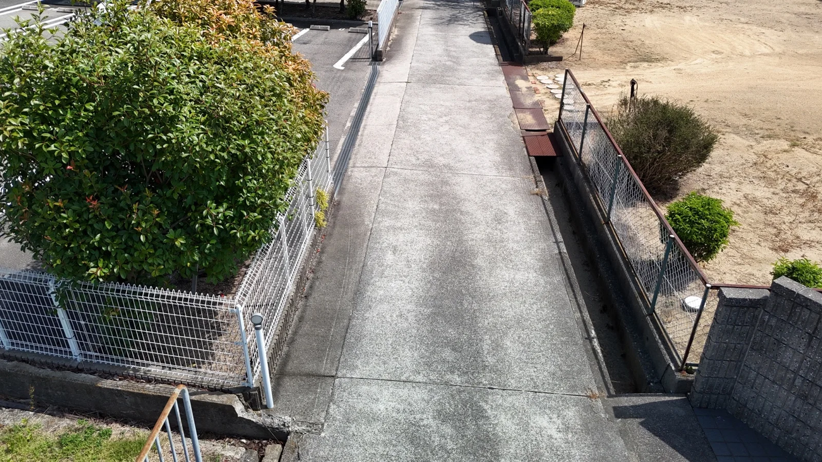 淡路市生穂 売土地 進入路