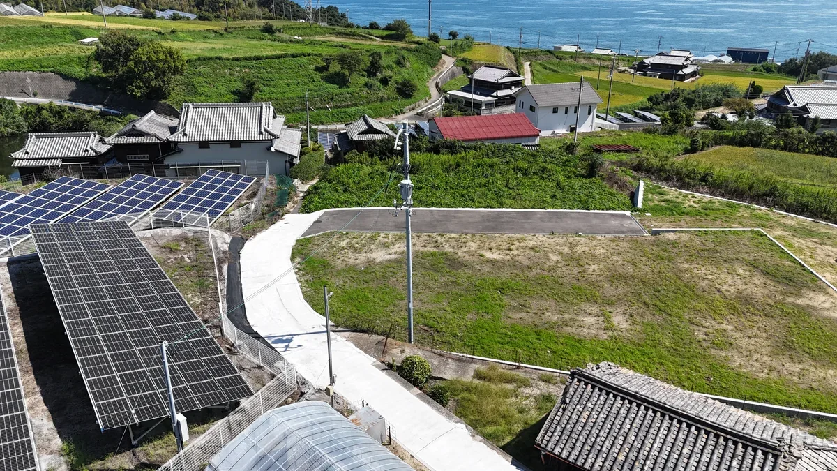 淡路市釜口1382：敷地・進入路と周辺の様子