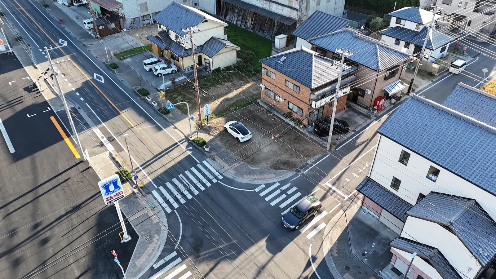 淡路市富島2032・2033｜ローソン向かい・県道沿い角地