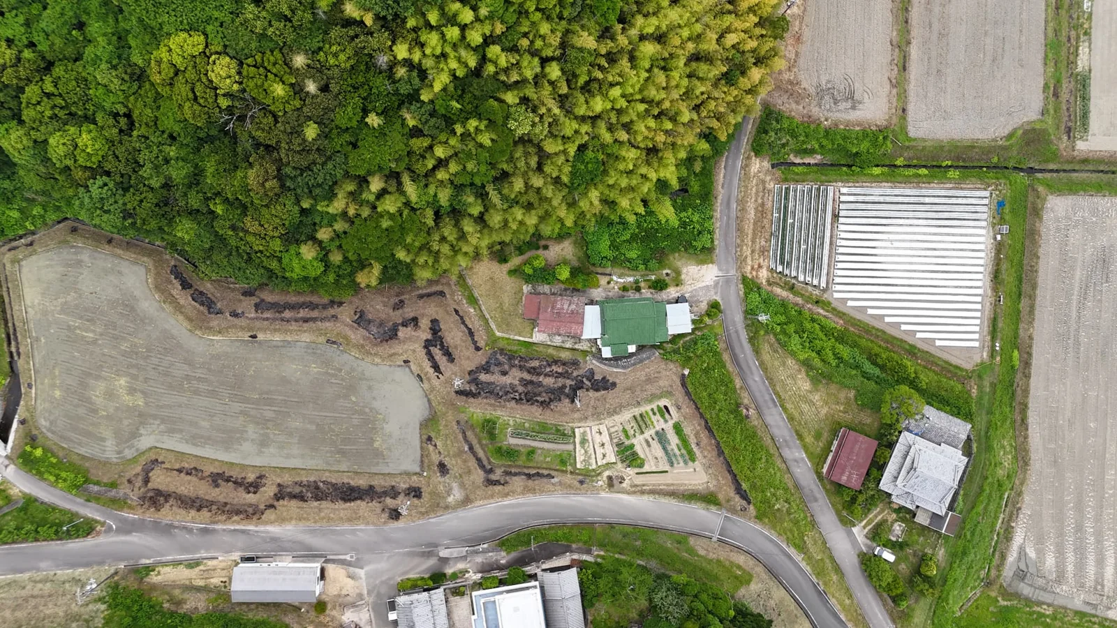 淡路市山田 古家付き土地 写真1