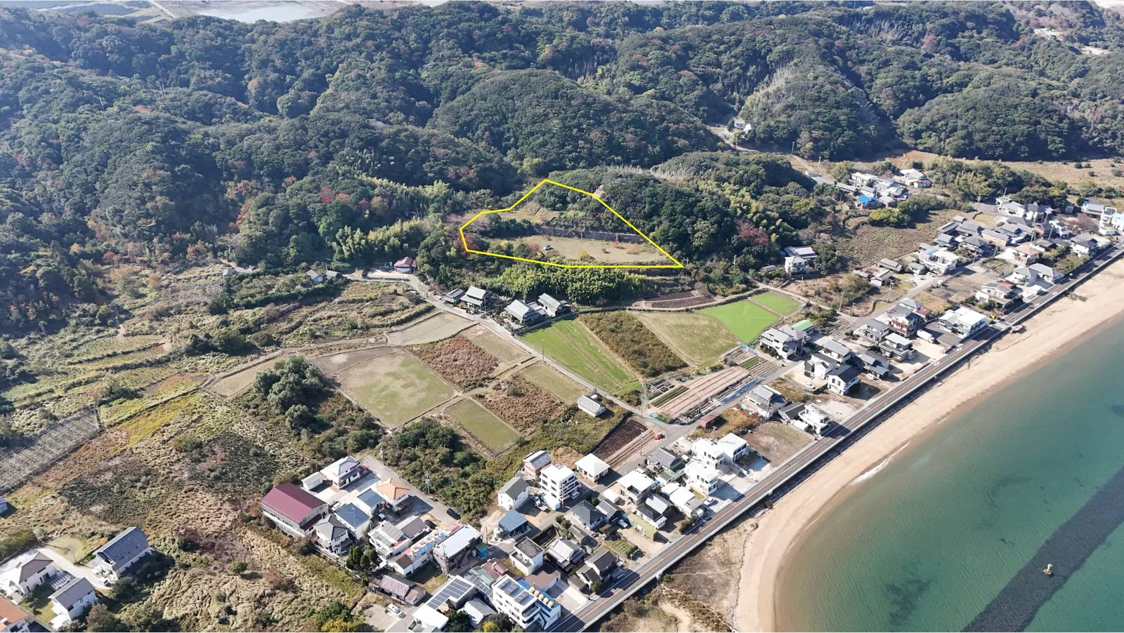 洲本市由良の高台土地の平坦部分