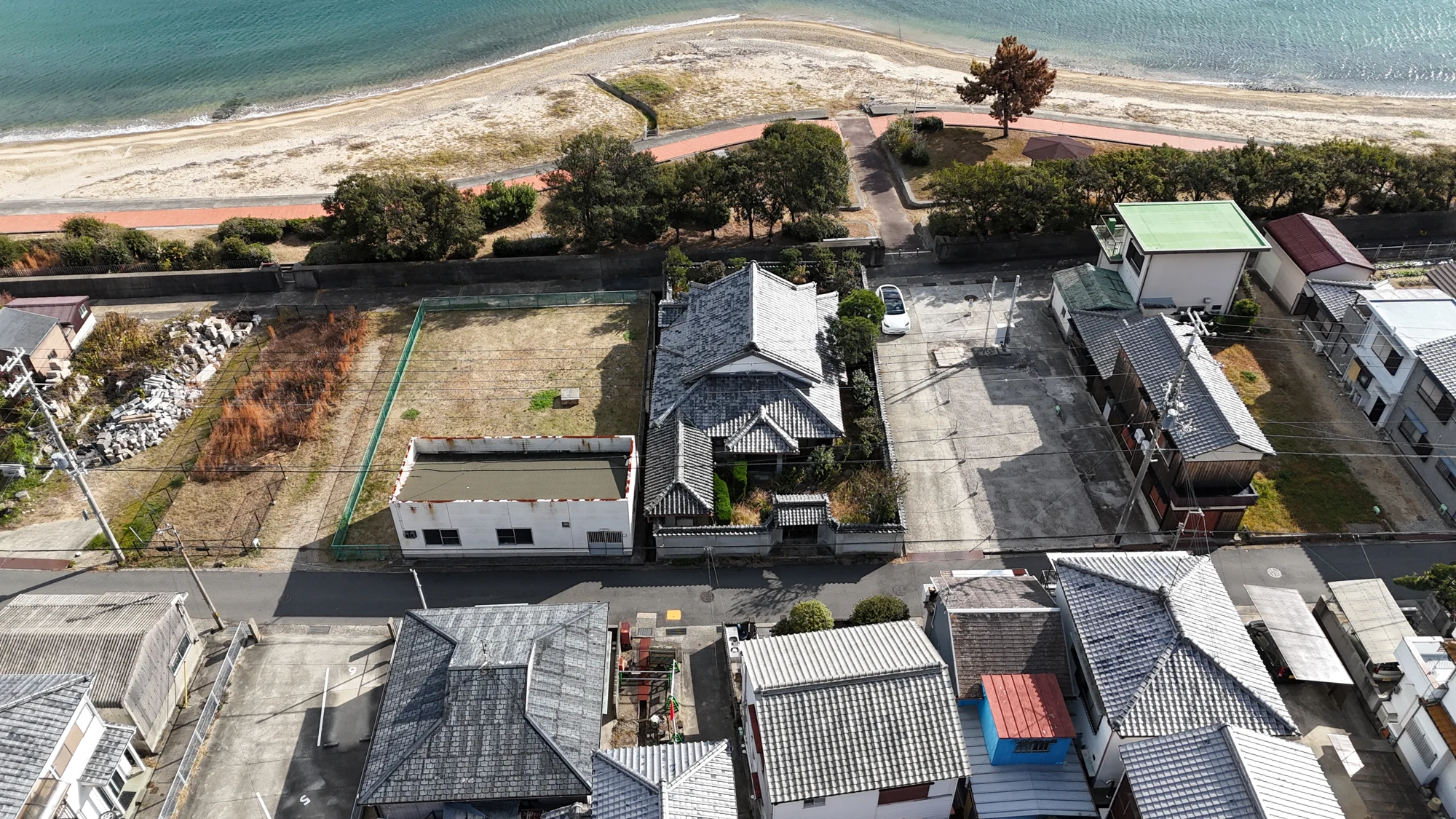 物件と周辺環境（空撮）
