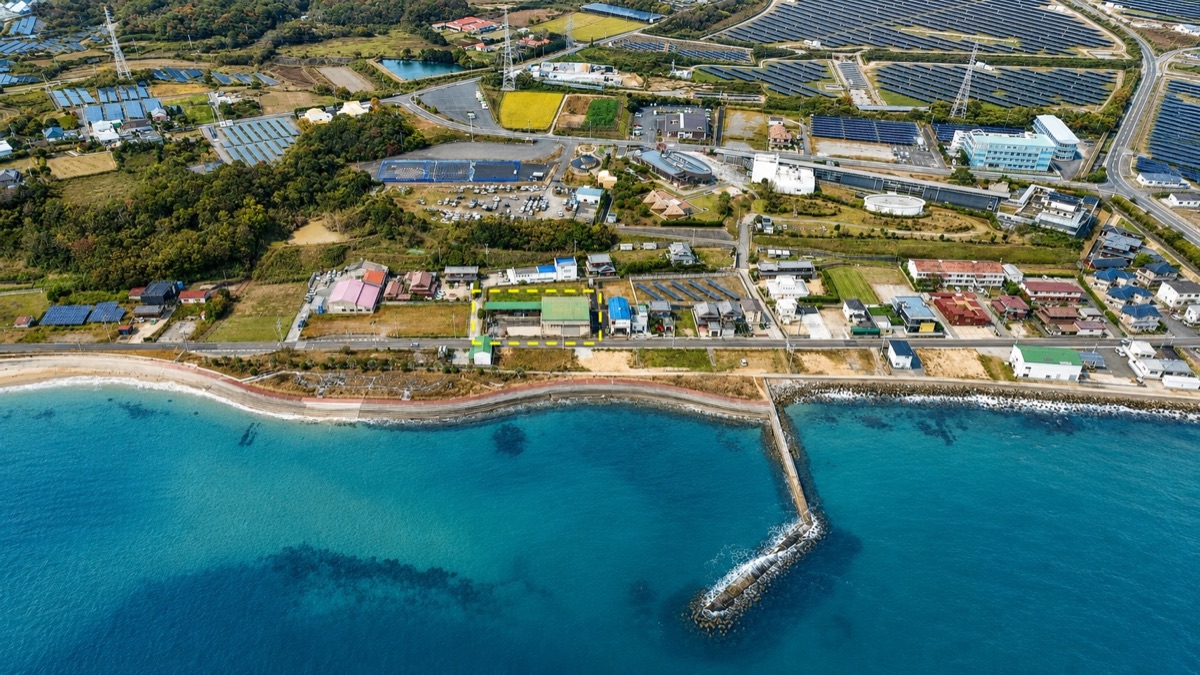 淡路市舟木 北淡県民サンビーチ前の倉庫付き売土地