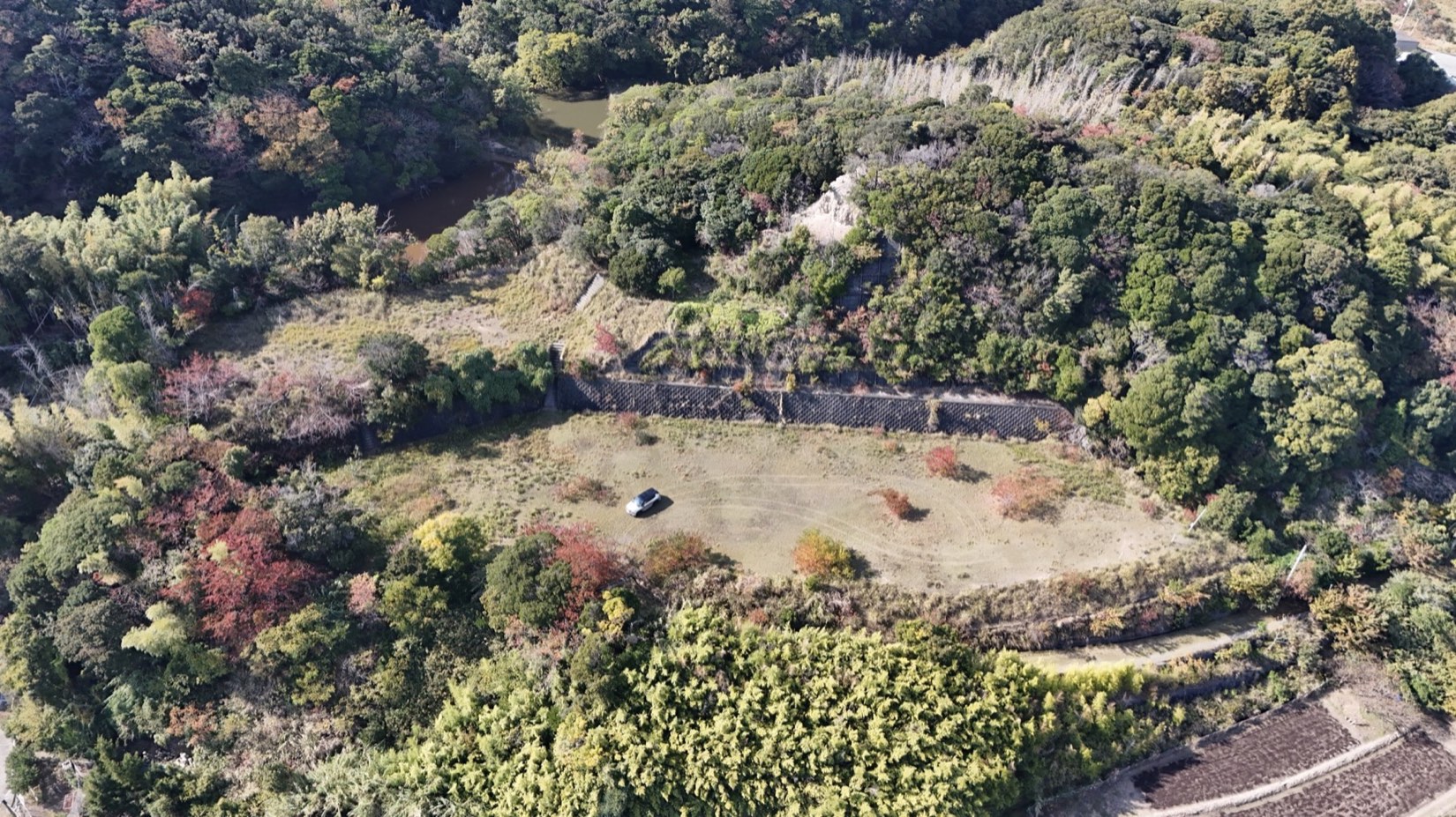 洲本市由良の高台土地と周辺の自然